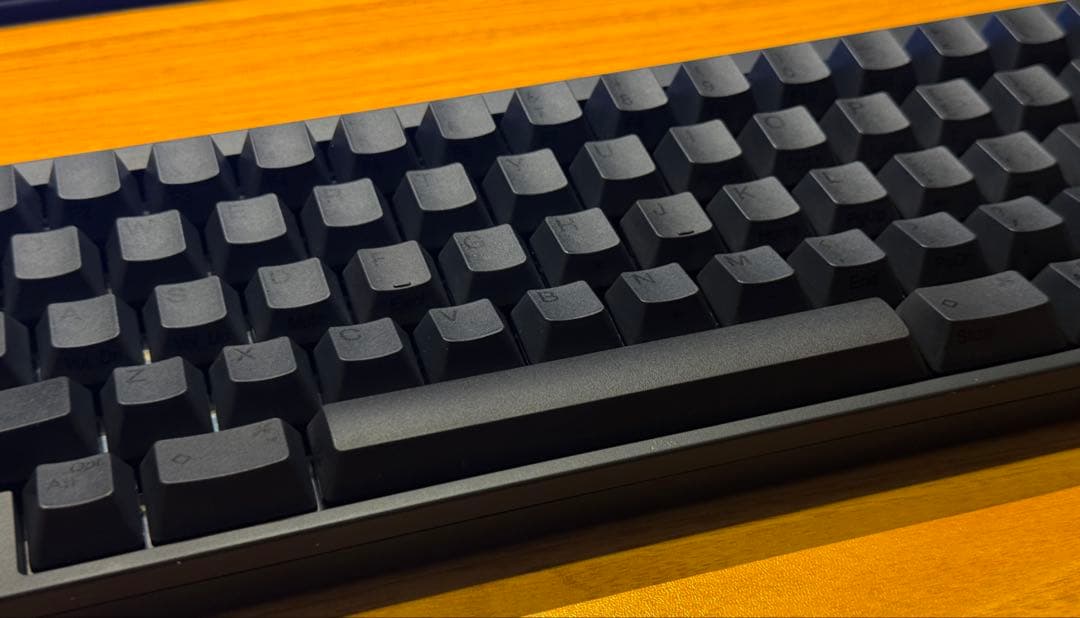 HHKB Professional HYBRID 英語配列／墨 ＋ 社外製ケース