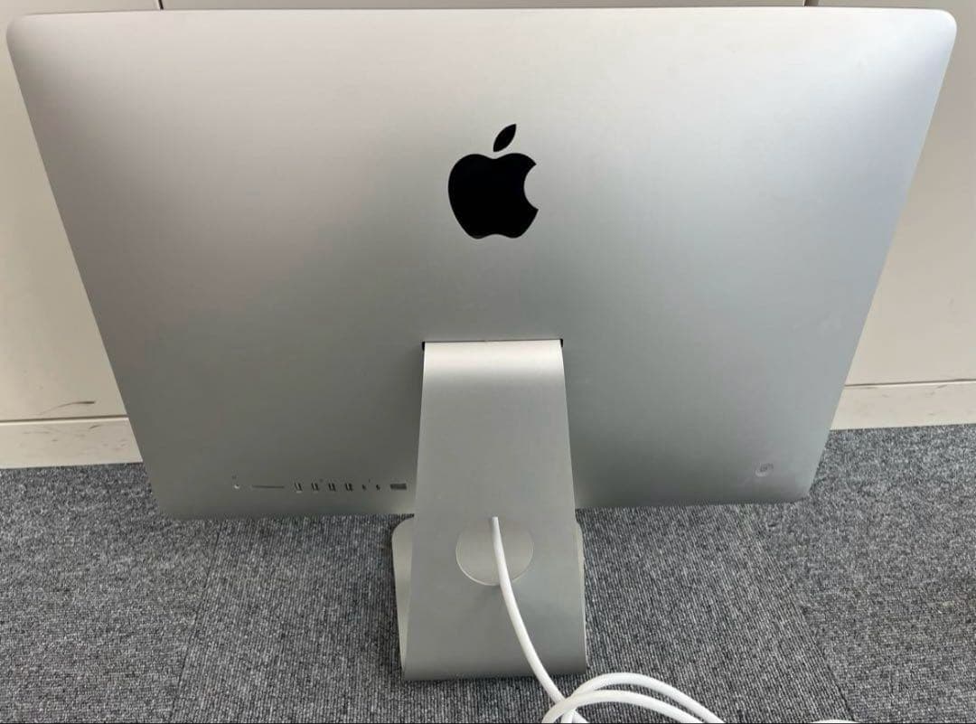 0*1様 Apple iMac シルバー 本体+キーボード