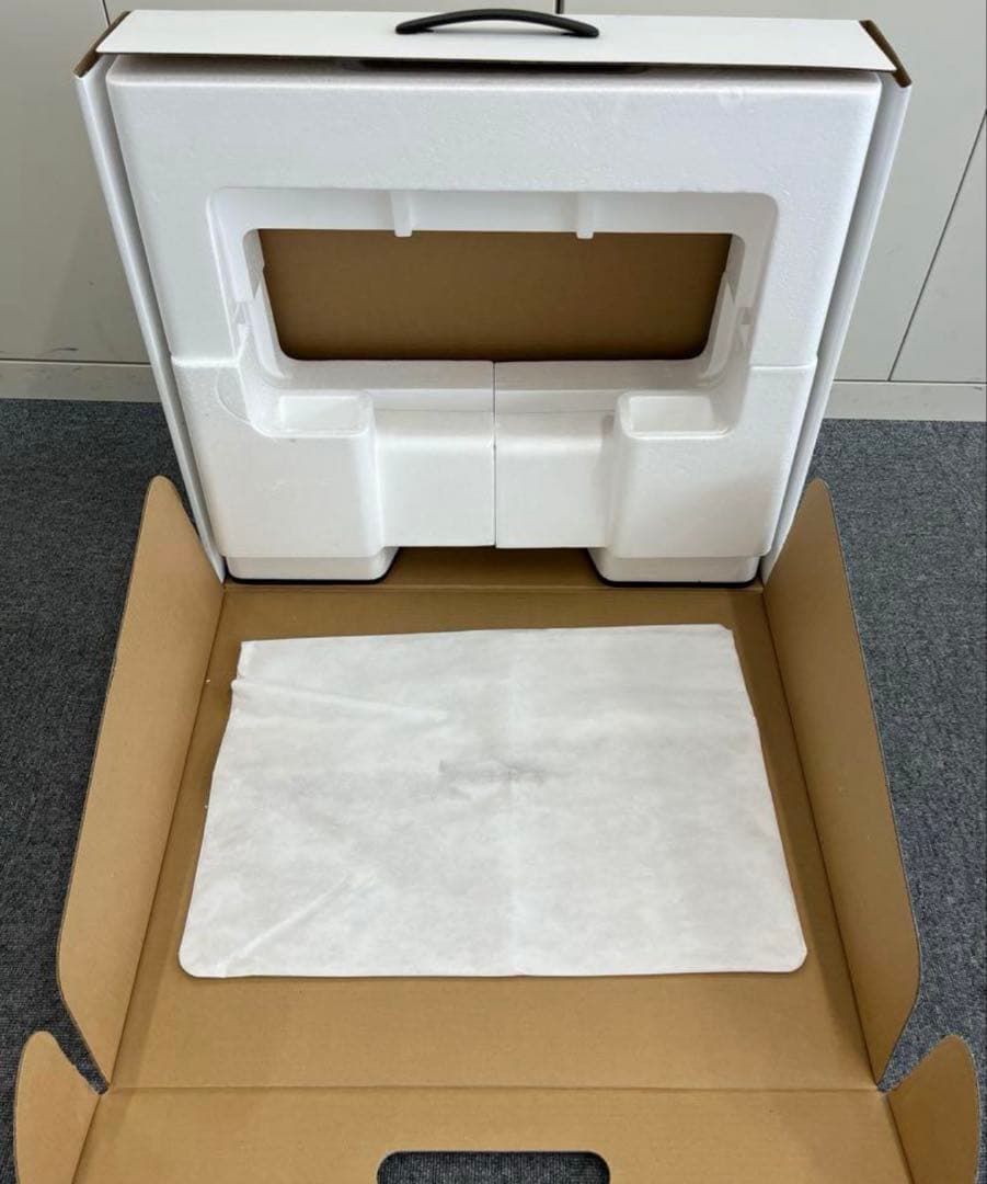 0*1様 Apple iMac シルバー 本体+キーボード