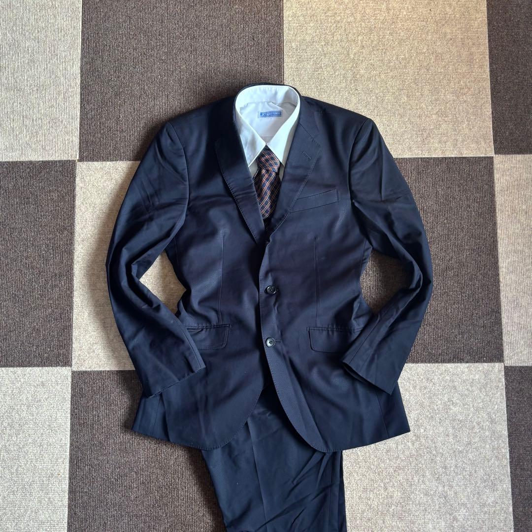 Ermenegildo Zegna【 STYLE】 紺 スーツ