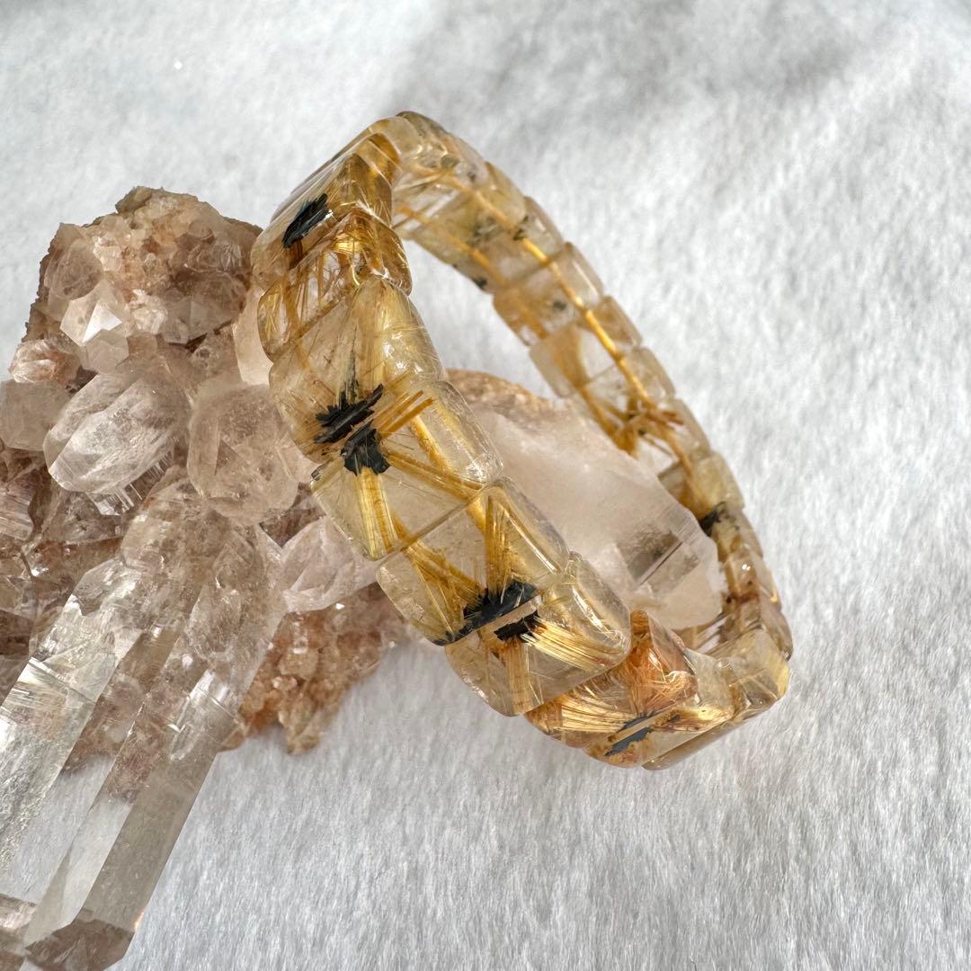 太陽放射 ゴールドルチルクォーツ バングル ブレスレット タイチンルチル