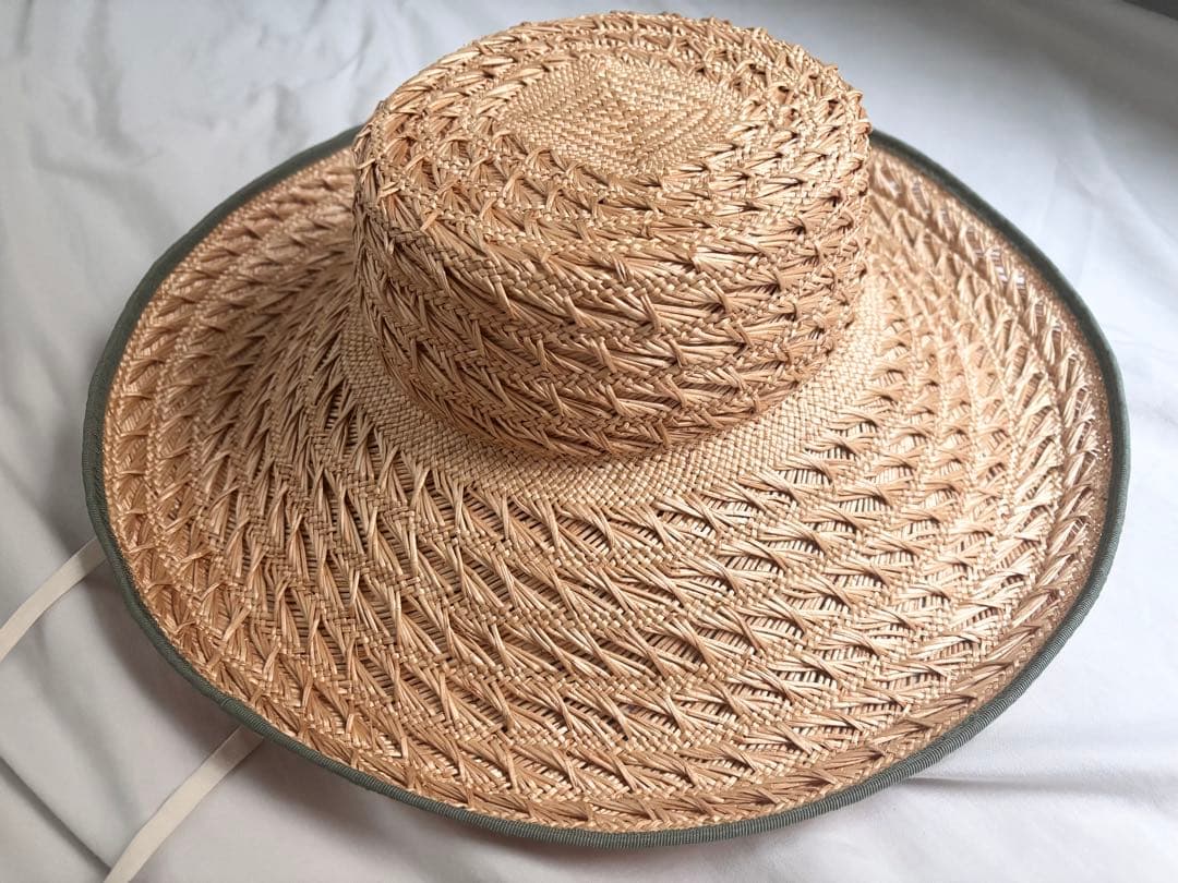 週末限定値下げ 新品：chisaki： Lein パオ素材 シルクリボン ハット