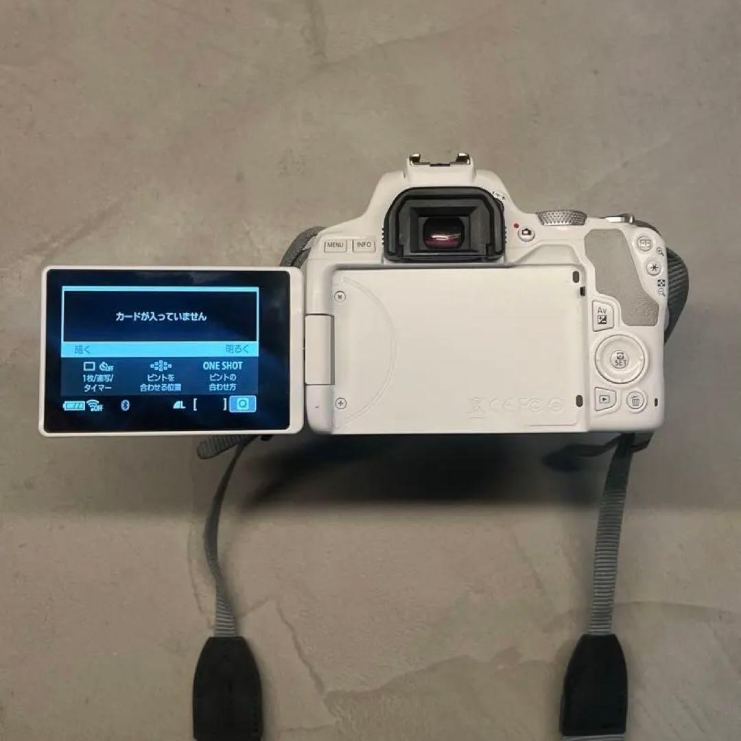 チ*コ様 【総額15万超】Canon EOS Kiss X10 レンズ2本 付属