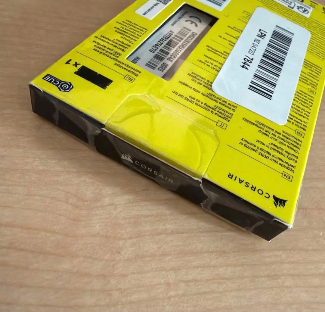 ほぼ新品 CORSAIR VENGEANCE DDR5 32GB 5600MHz