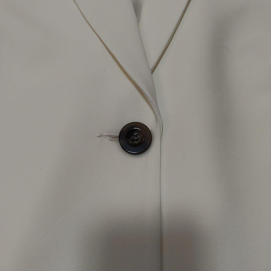 UN3D.　ヘムギャザージャケット　白　アンスリード