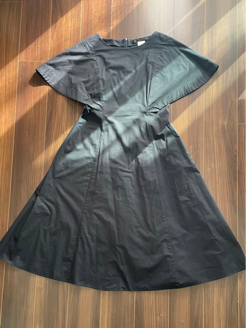 マリナリナルディ　ワンピース　濃紺　13号　大きいサイズ