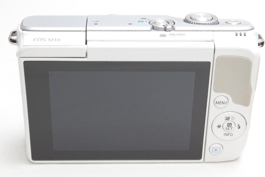 ❤️Wi-Fiでシェア＆自撮り❤️Canon EOS M10 レンズキット