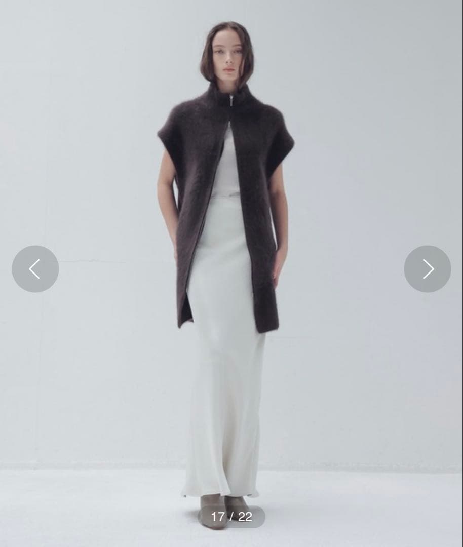 わらび餅様 DRESSLAVE フォックスカシミヤスタンドジップジレ