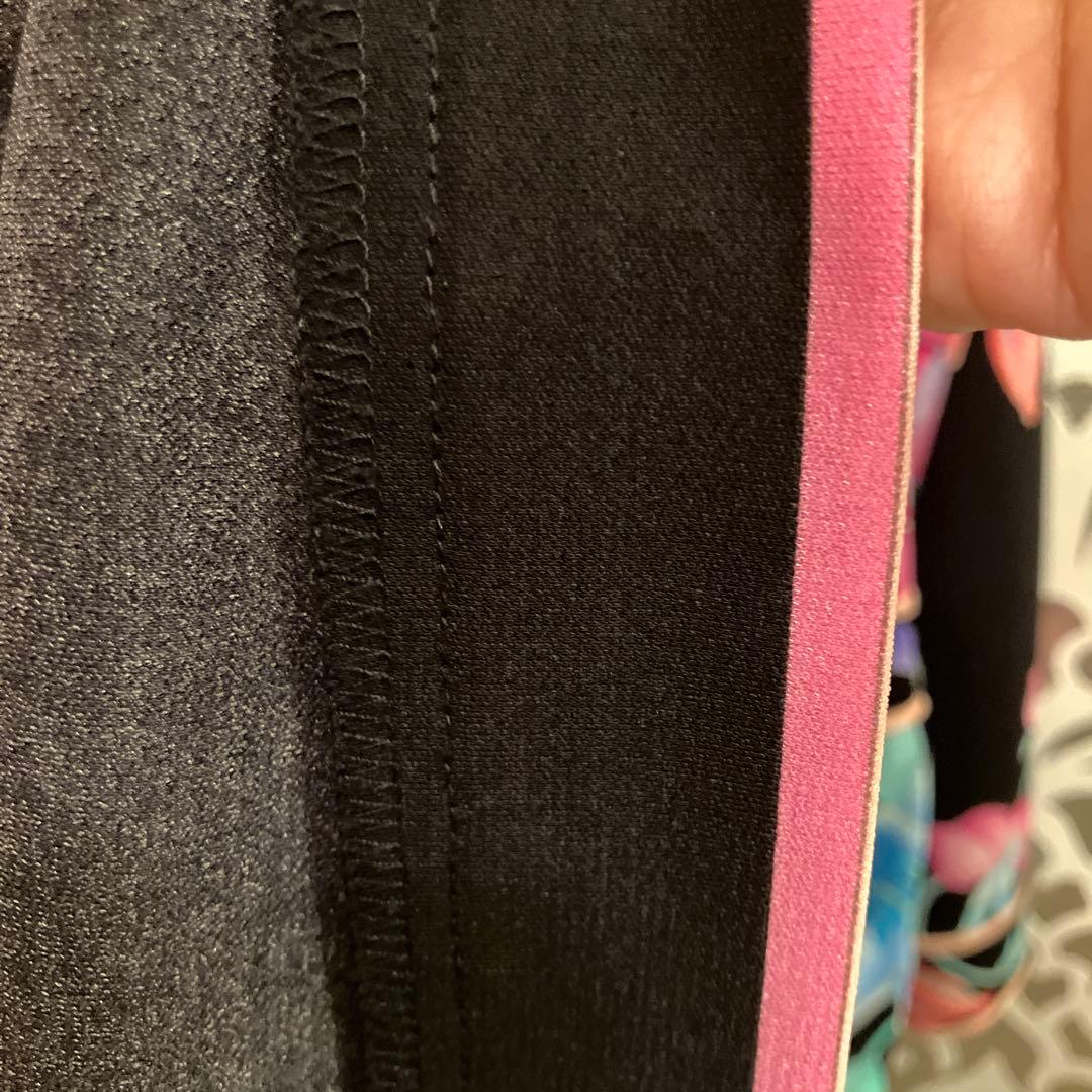 美品❣️人気柄レオナールワンピース❣️近年 42サイズ❣️素敵