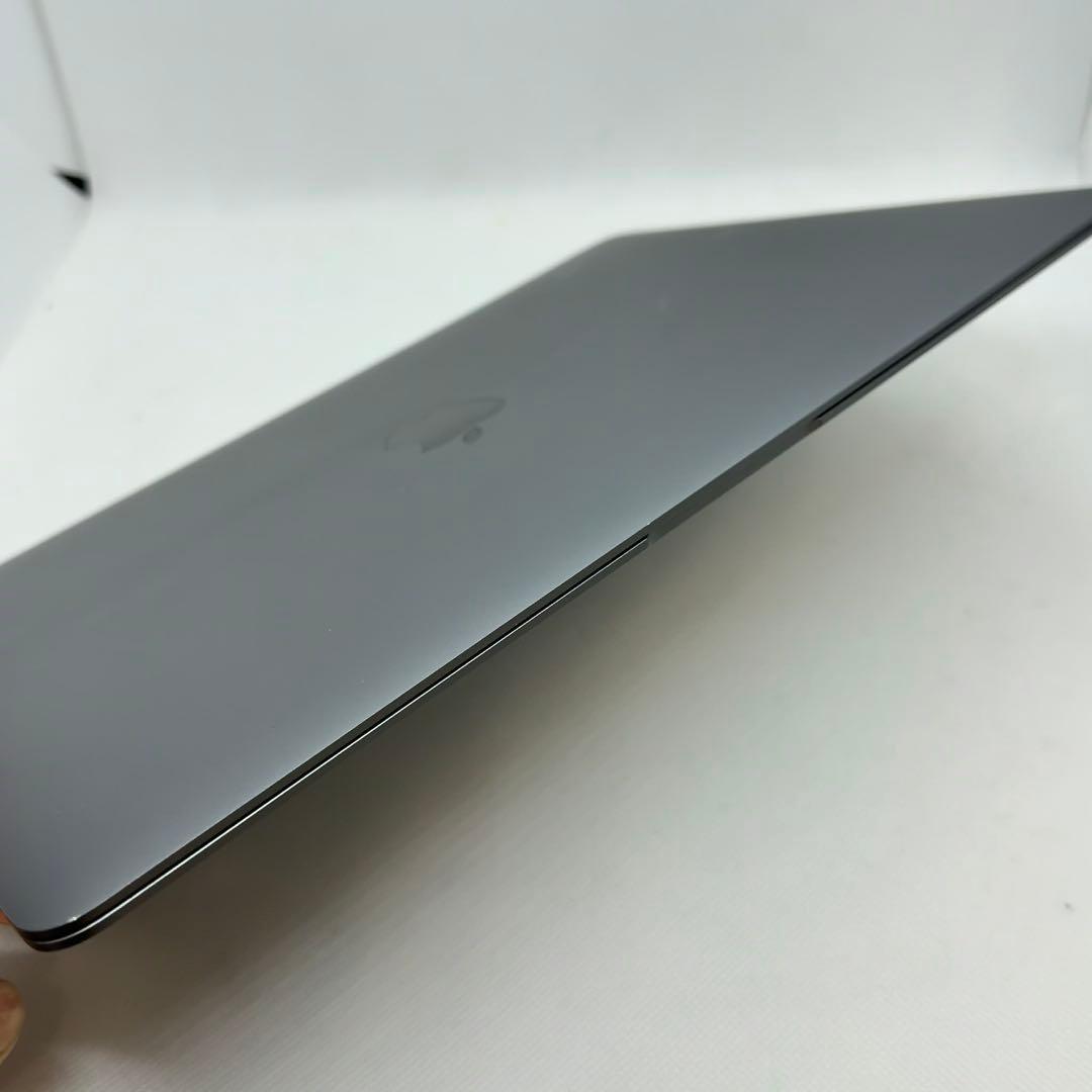 MacBook Air M1｜8GB｜256GB