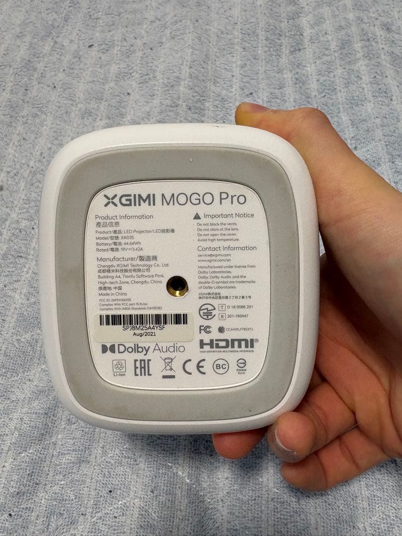 XGIMI MOGOpro プロジェクター