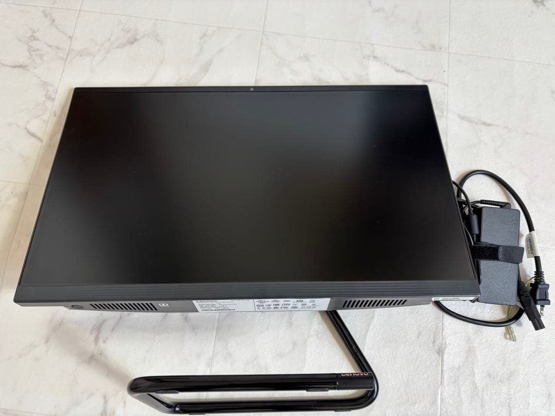レノボ 24インチ i5-9400T 16GB　SSD512 Office付