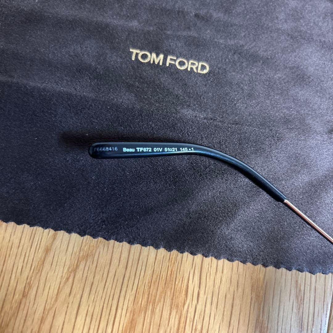 トムフォード サングラス TOM FORD TF672 01V