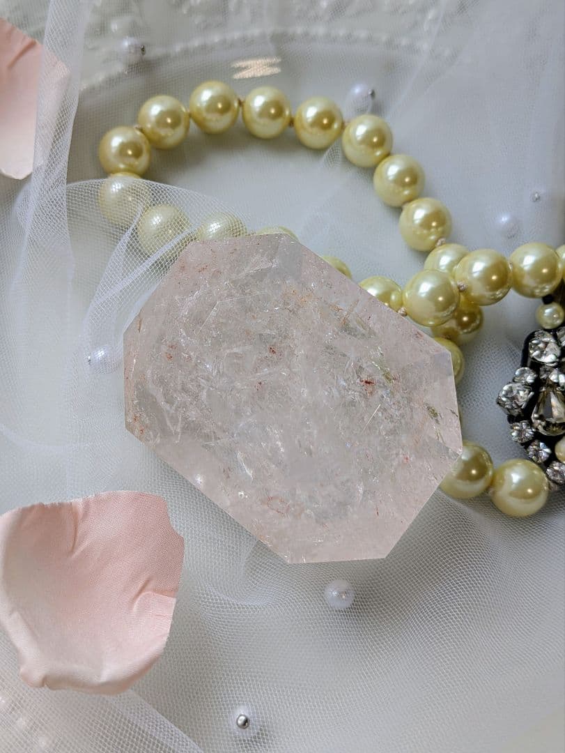 日曜日限定♡ピンクアゼツライト（通称） ピンククリアクォーツ♡ ファセットカット