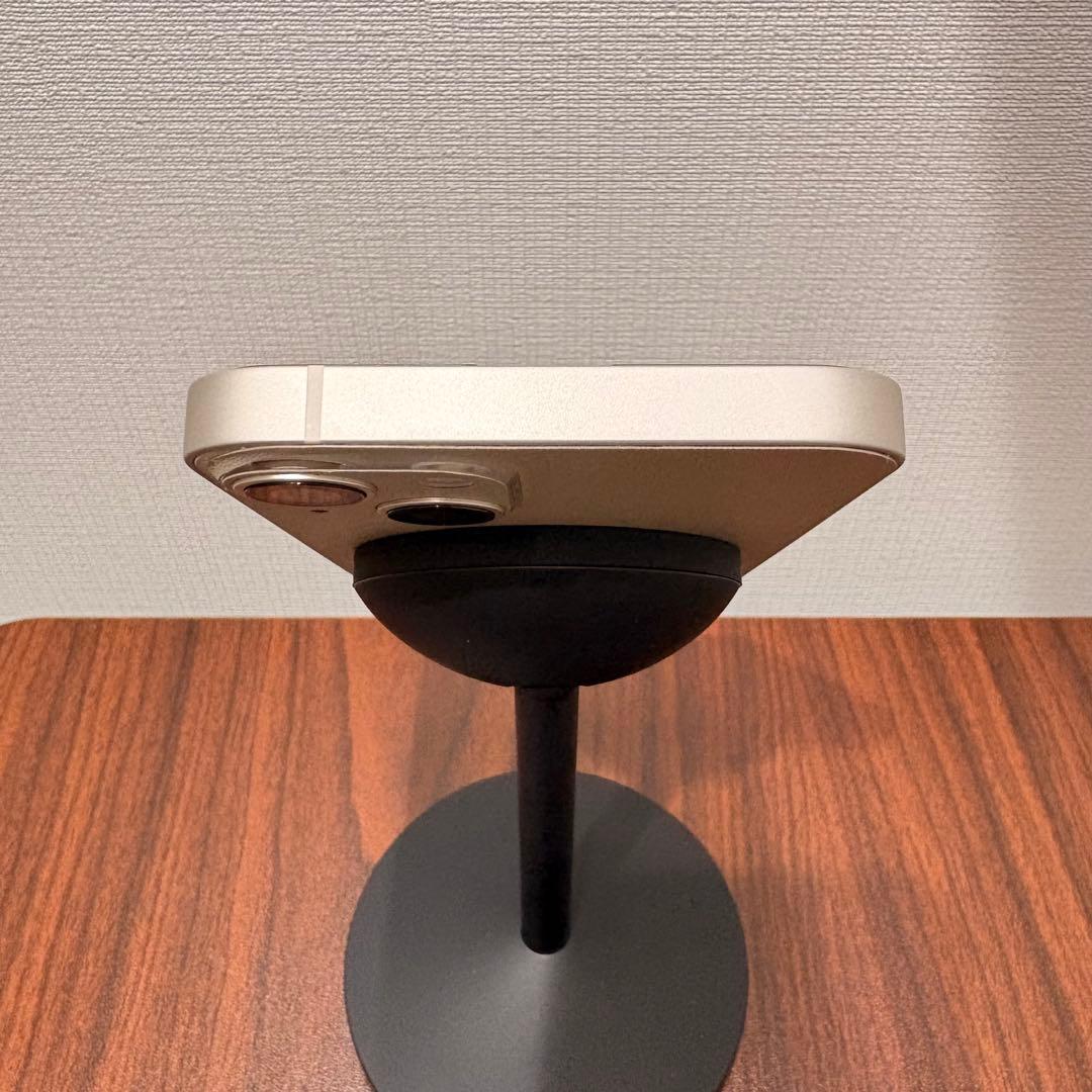 【新品同様】Apple iPhone 13 スターライト(ホワイト)128GB