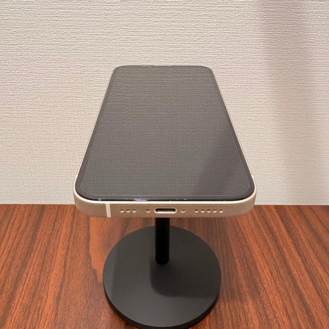 【新品同様】Apple iPhone 13 スターライト(ホワイト)128GB