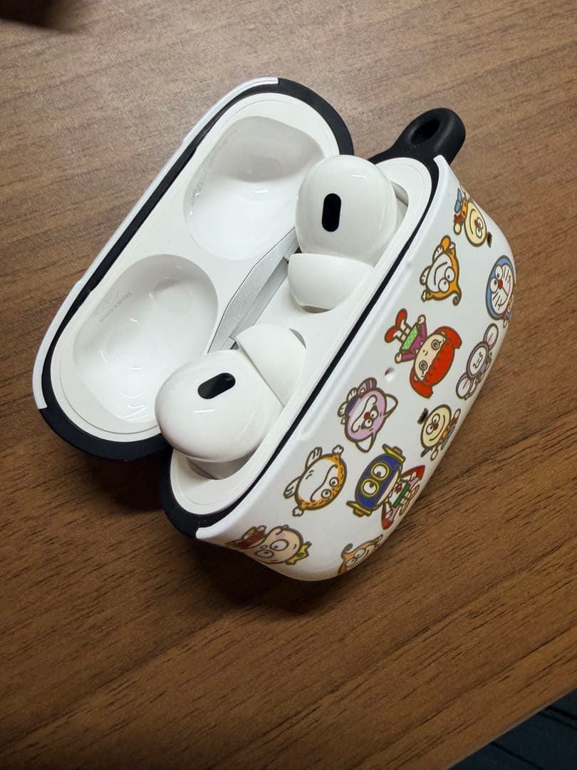AirPods Pro（第2世代）USB-Cワイヤレス充電　ドラえもん保護ケース