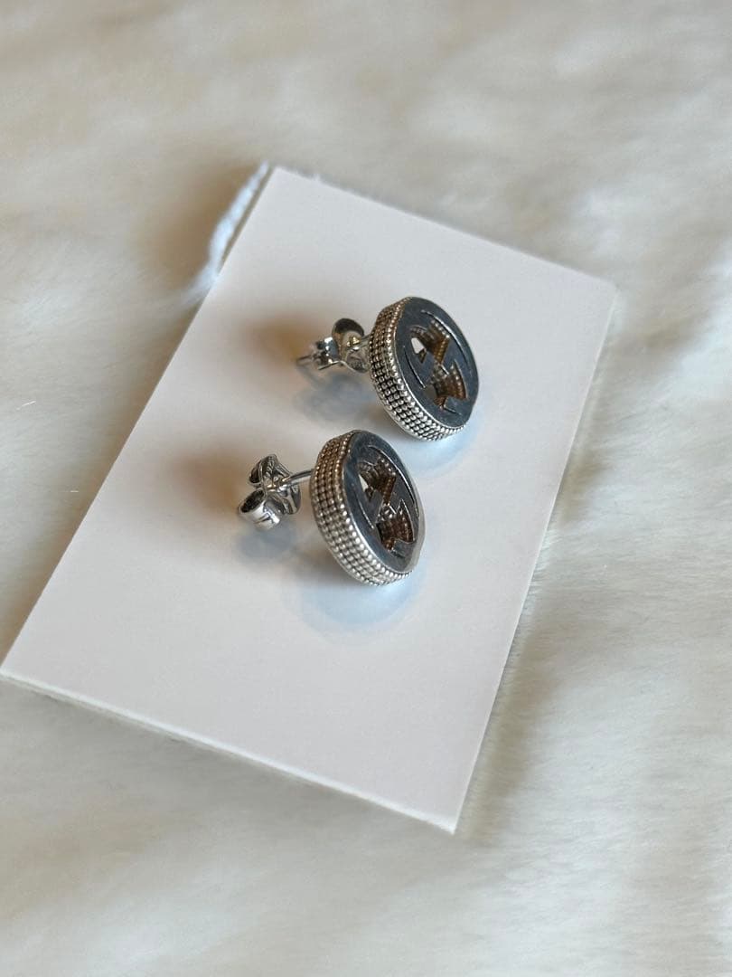 GUCCIグッチピアス　両耳　ユニセックス