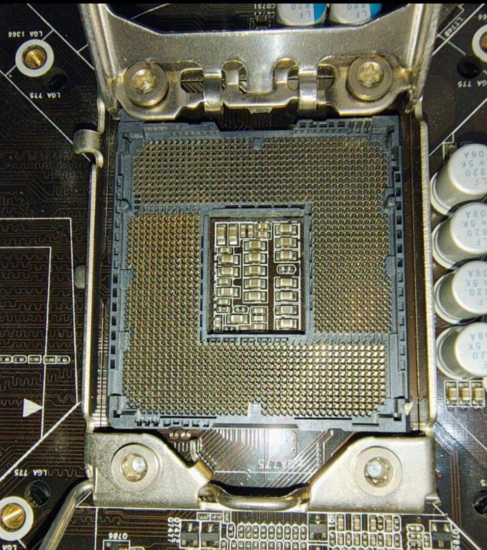 AsRock X58 Extreme3+i7 980x+CPUクーラー+24GB