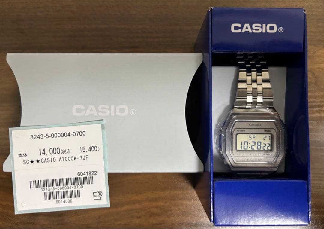 未使用品CASIO プレミアムシリーズ A1000A-7JF シルバー