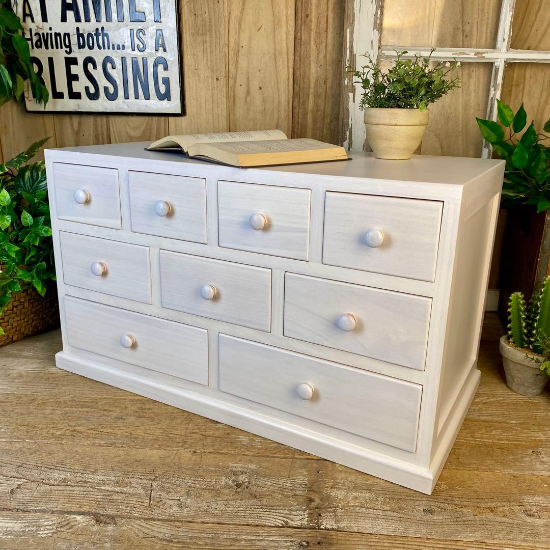 大幅値下げセール中！木製多引き出し桐チェストタンスCホワイト70㎝×41㎝横長