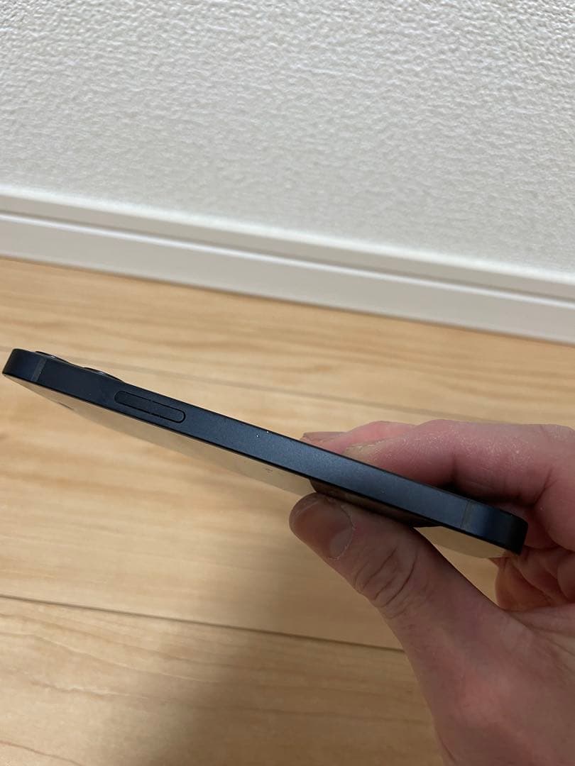 美品　iPhone12 mini 箱付き