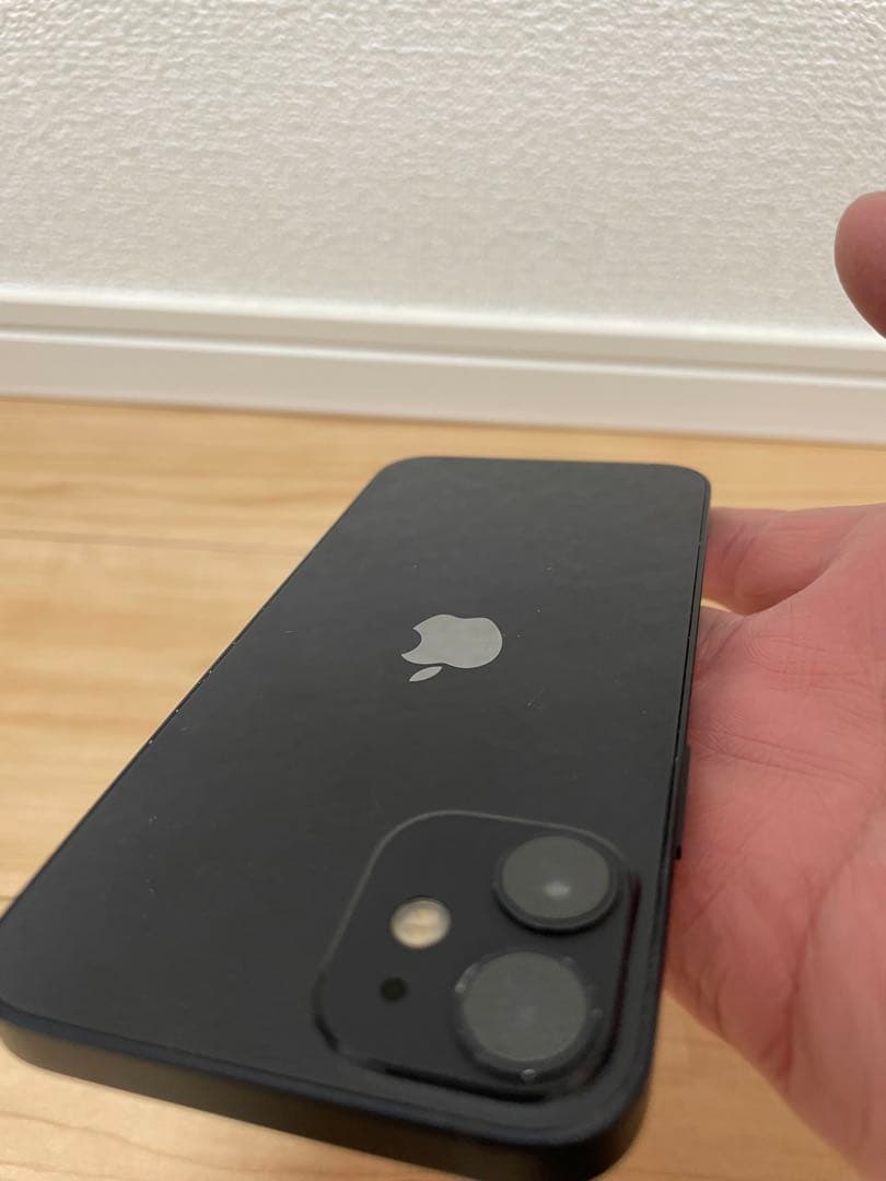 美品　iPhone12 mini 箱付き