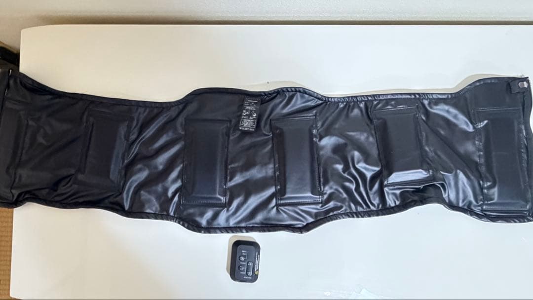 【中古】シックスパッド コアベルト 2 専用コントローラー付