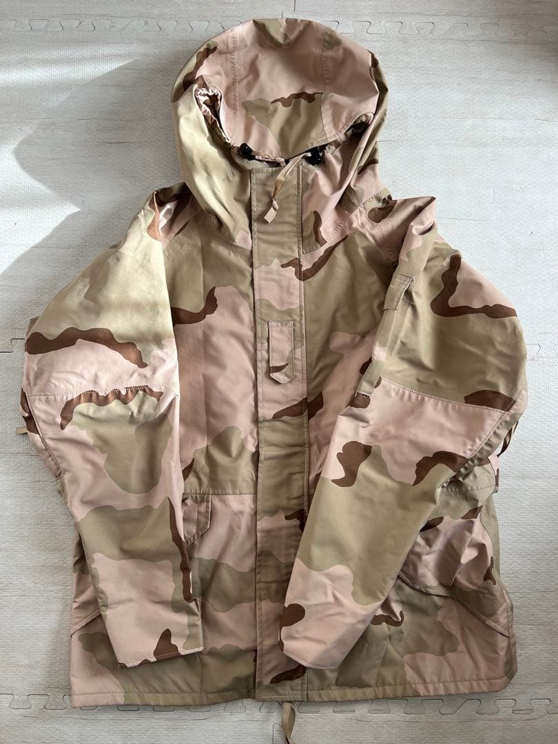 実物 ECWCS ゴアテックス パーカー デザートカモ ヴィンテージ