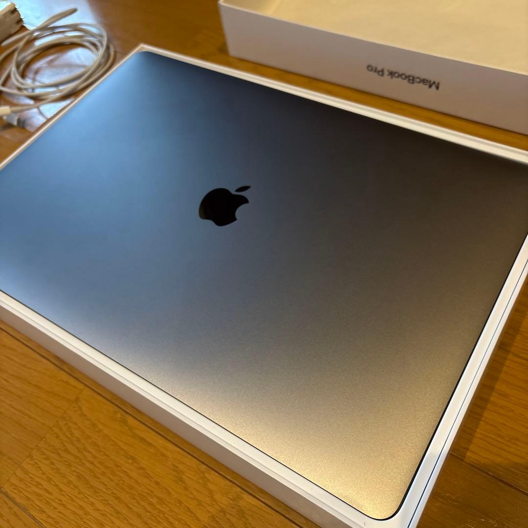 MacBook Pro 15.4インチ Intel Core i7 Win 10