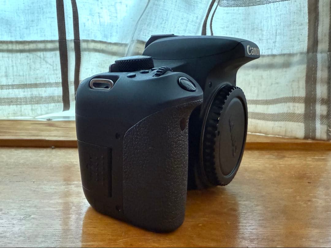 Canon EOS Kiss X9i ダブルズームキット +SDカード付