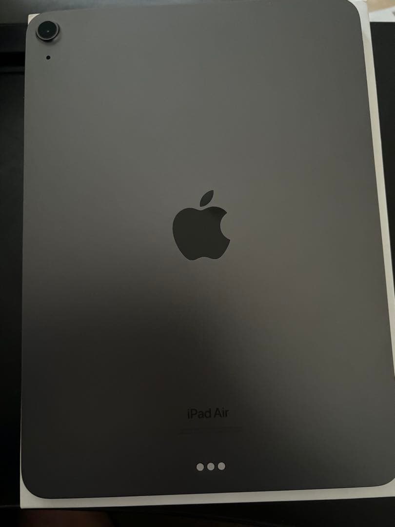 iPad Air 第5世代　11インチ　Wi-Fiモデル　64GB