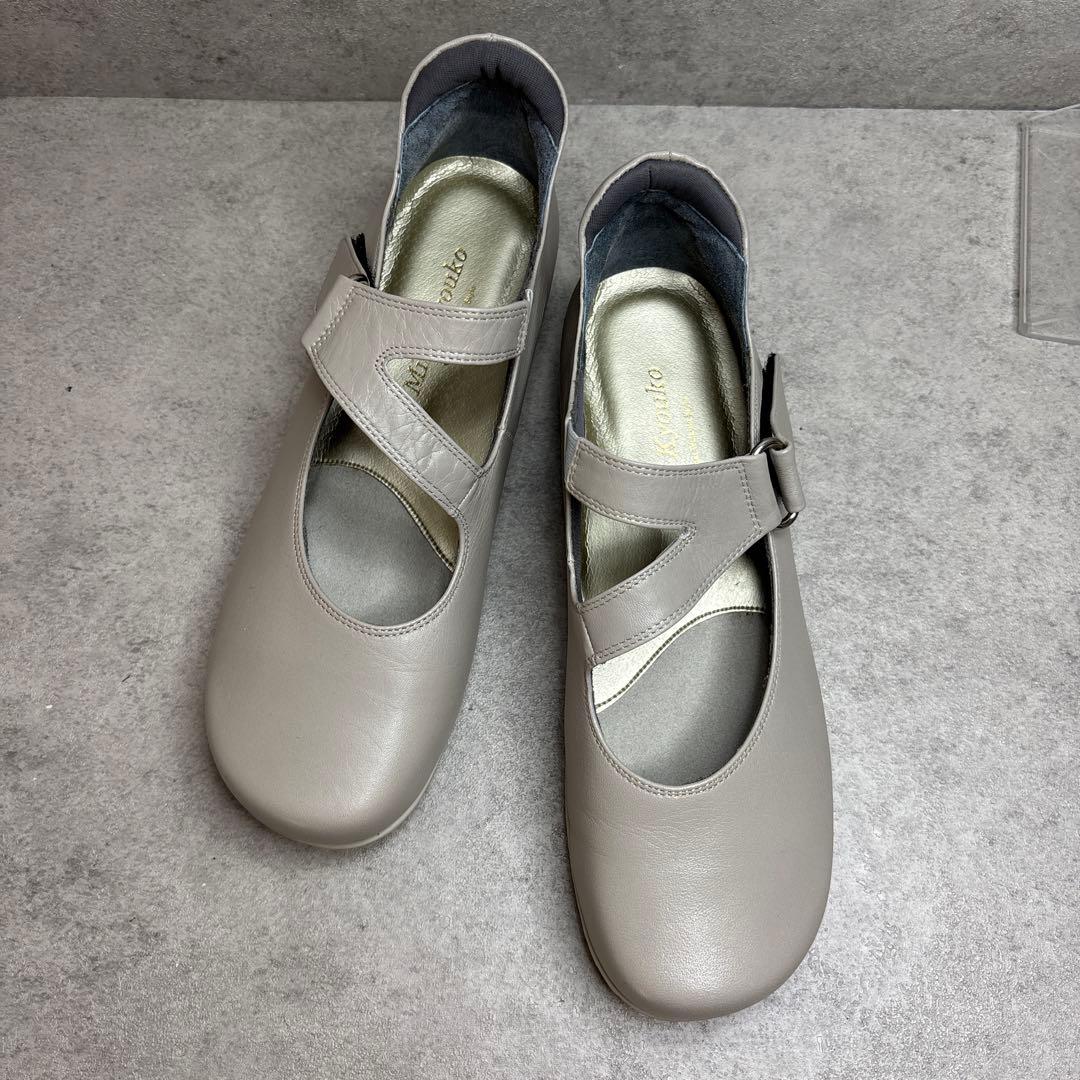 極美品！ミスキョウコ miss Kyouko 甲ストラップ パンプス レザー