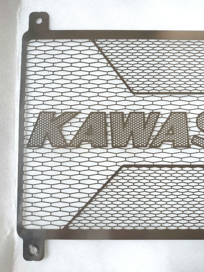 カワサキ　純正ラジエーターガード 走行200km　Z900RS 21〜以降