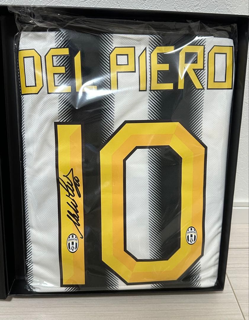 デルピエロ サイン入り ユベントス 2011-12 ホームシャツ