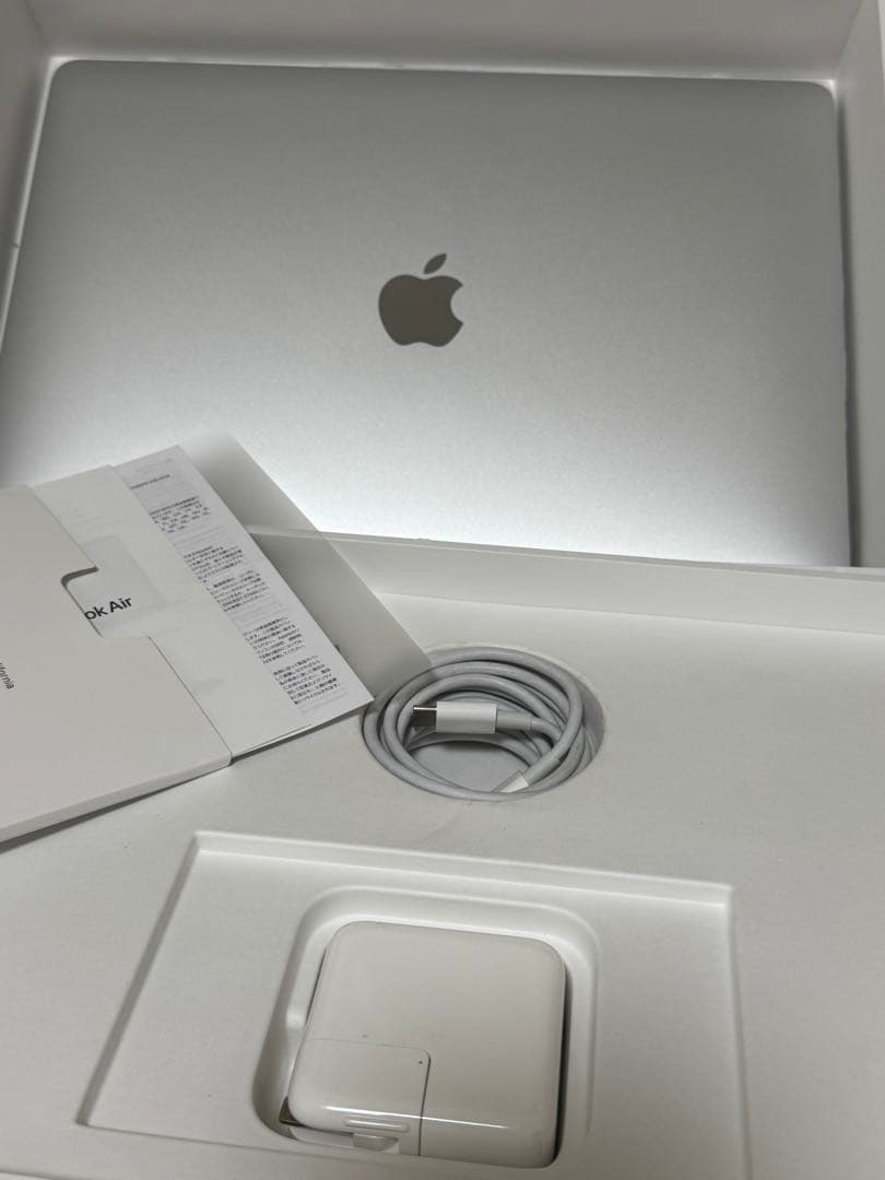 Apple MacBook air M1 8GB+512GB シルバー