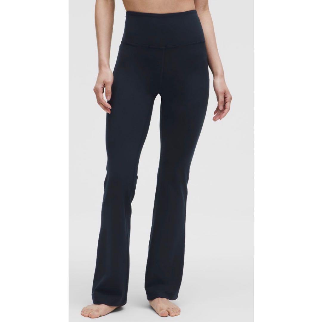 ルルレモン　nulu スーパーハイライズフレアーパンツS