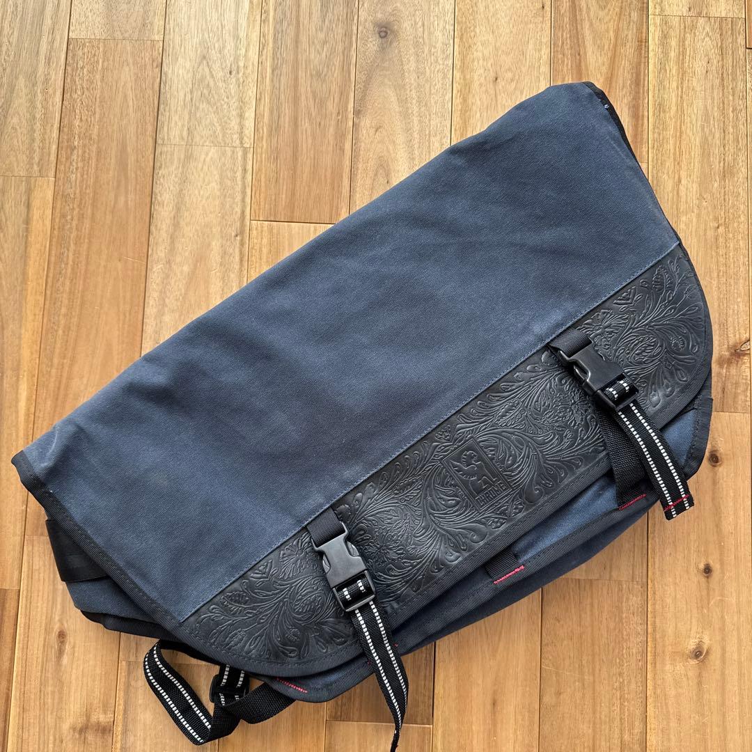 彫俊✖️Chromeコラボ　メッセンジャーバッグ