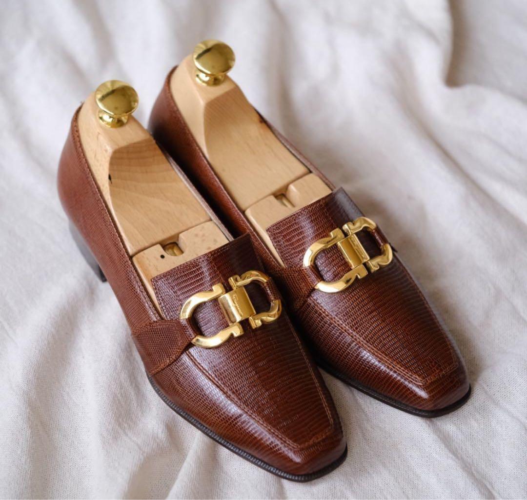 年末限定値下げ！SalvatoreFerragamoリザードガンチーニローファー