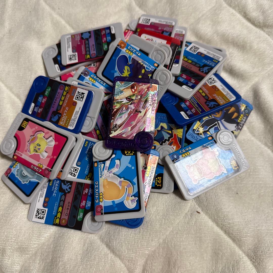 ポケモンカード引退品収納ケース&オリジナルデッキ付き今だけチップのやつと人形付き