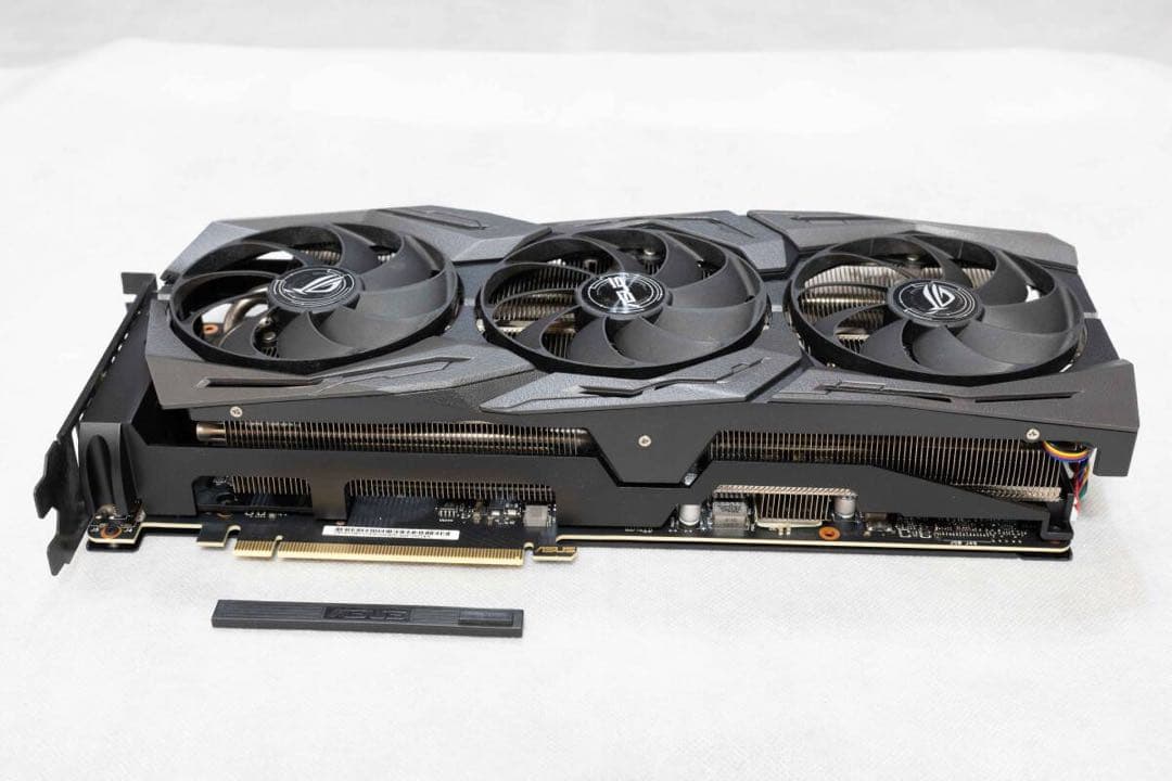 Asus RTX2080 TI 22GB ROG AI画面生成用