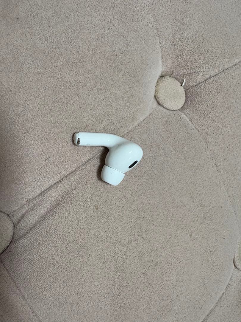 AirPods Pro 2 正規品　ケース、左耳　純正　付属品あり