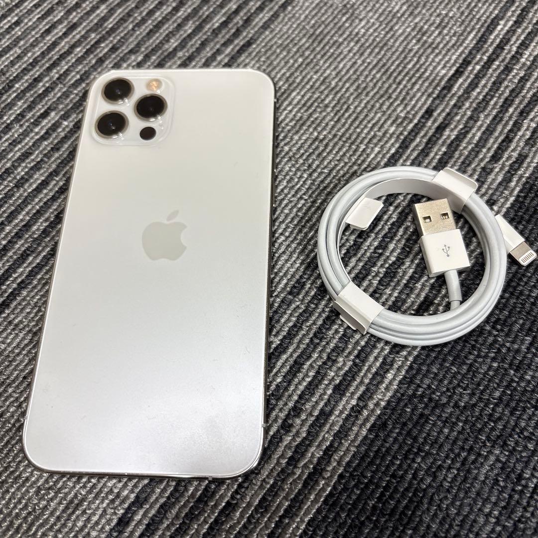 【美品】Apple iPhone 12 Pro 256GB（白色•シルバー）