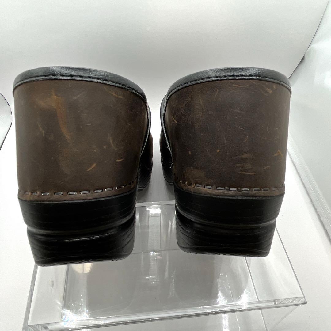 未使用級　DANSKO　プロフェッショナル　グロッグシューズ　ブラウン　40