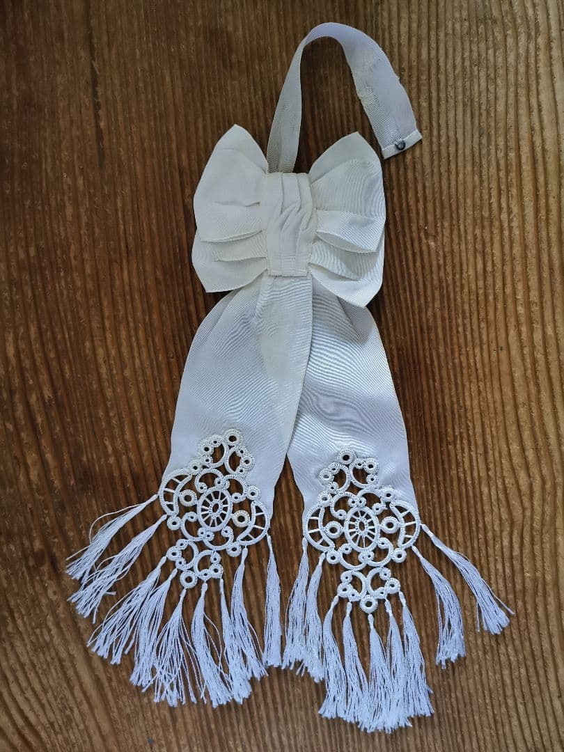 アンティーク 初聖体式 ダブルボウ腕章 透し幾何学紋 フリンジ装飾 オモニエール