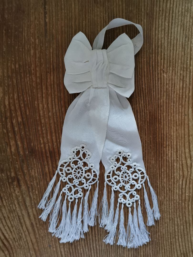 アンティーク 初聖体式 ダブルボウ腕章 透し幾何学紋 フリンジ装飾 オモニエール