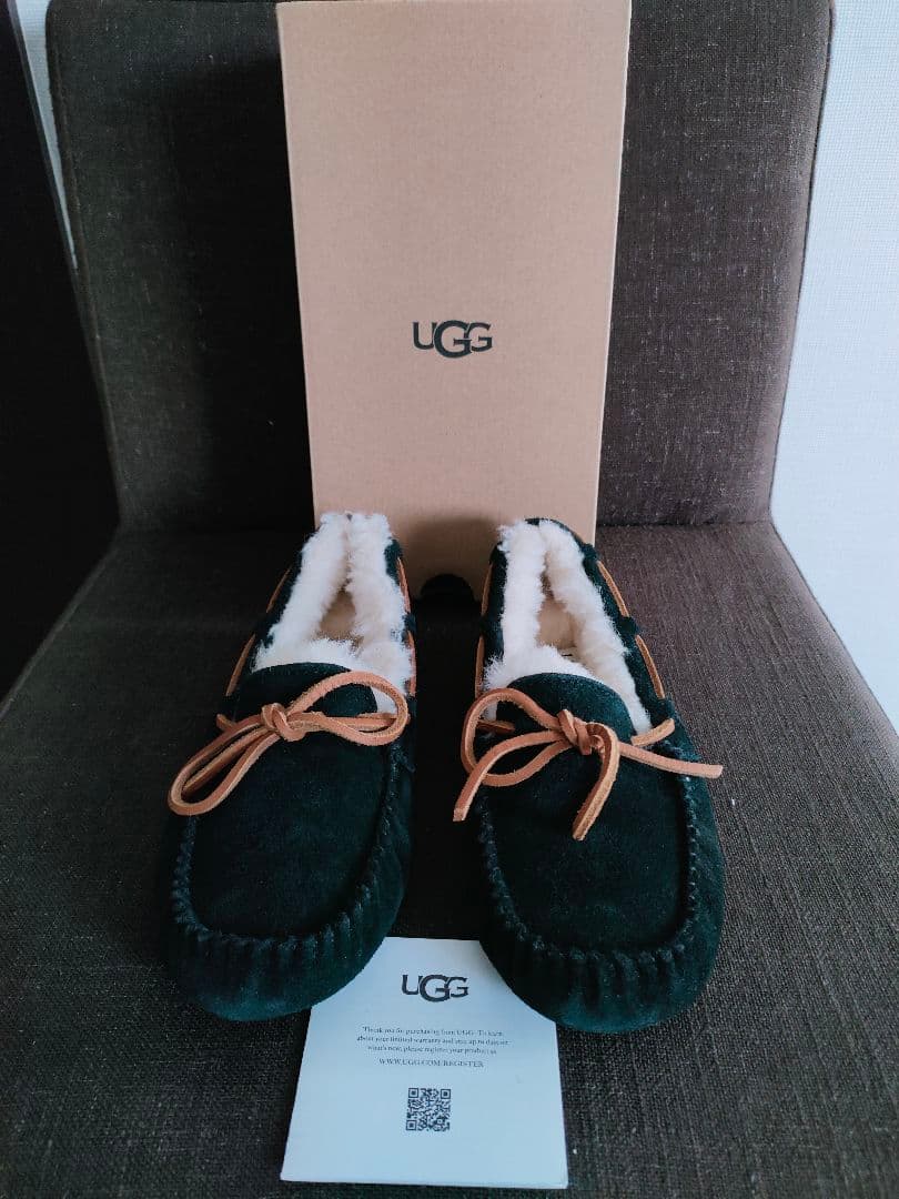 ラムネ新品　UGG アグ DAKOTA ダコタ ブラック US5 22cm