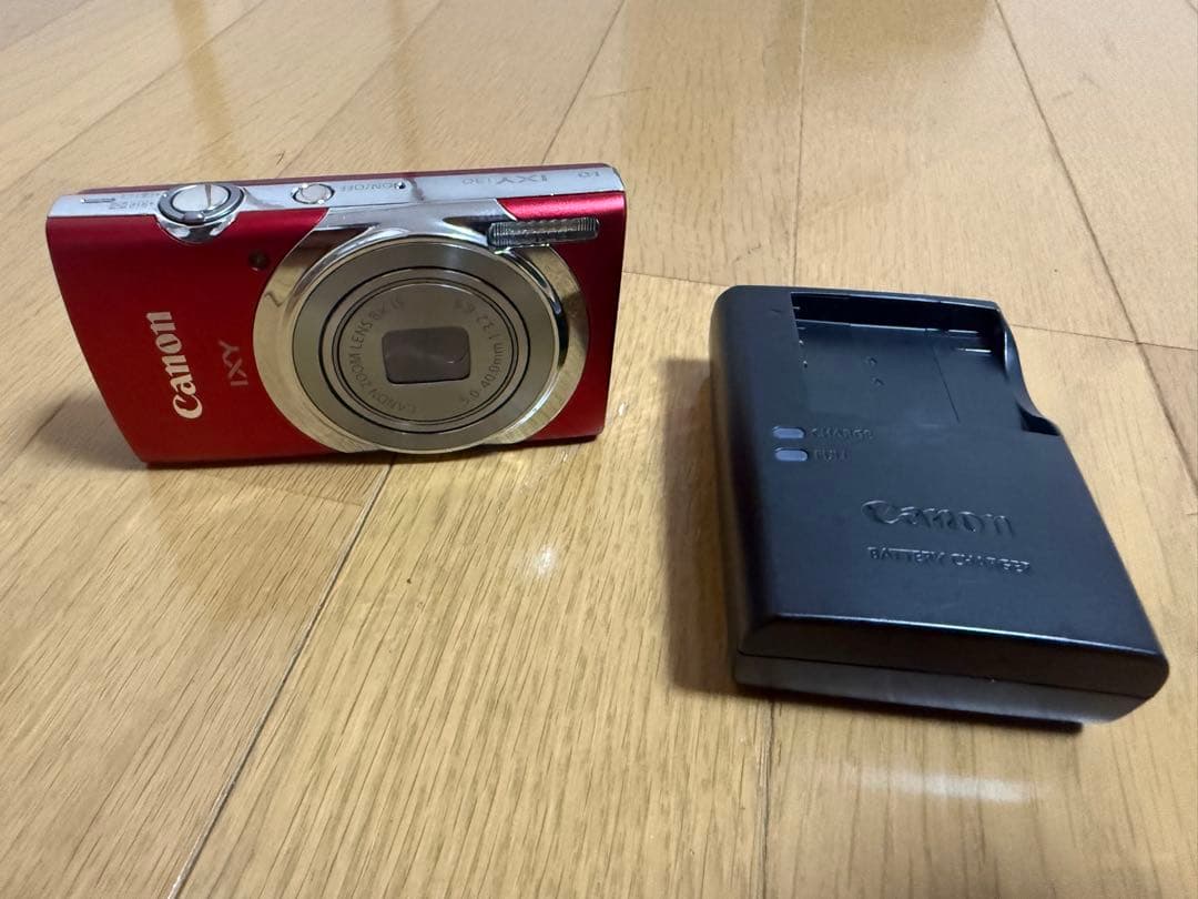 Canon IXY 130 レッド 本体とバッテリー