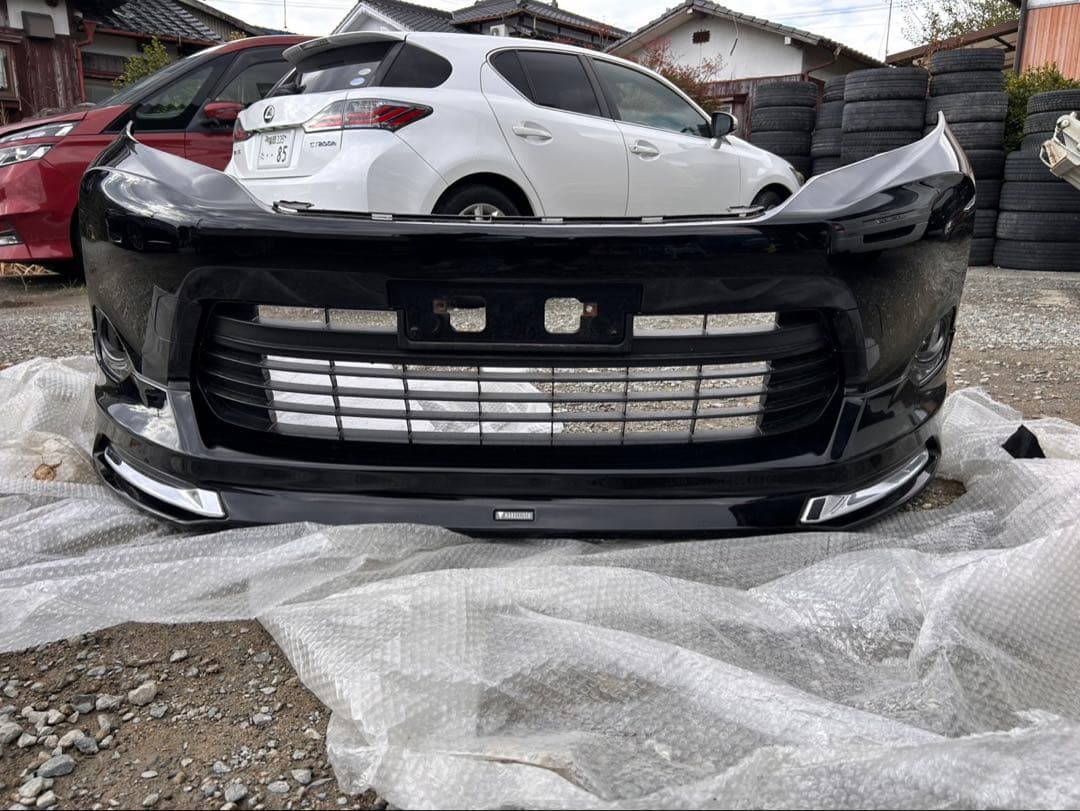 ZSU60 ハリアー　前期　フロントバンパー　モデリスタ付