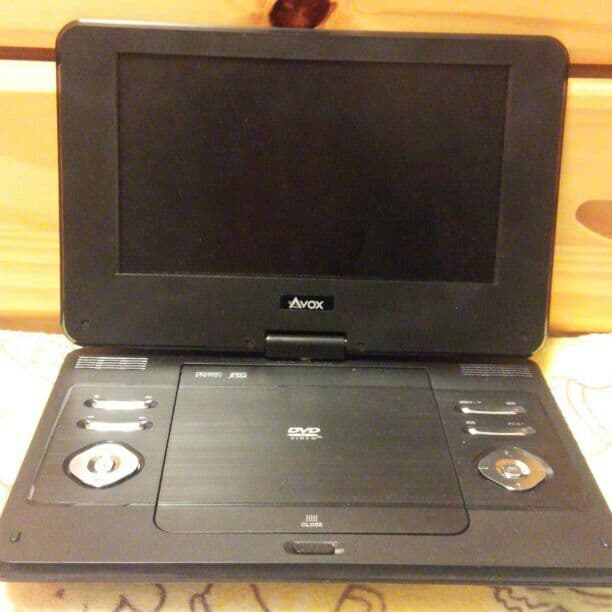 充電式小型DVDプレイヤー